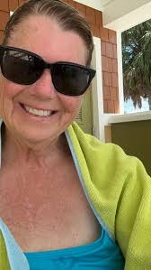 Mobility in the water is incredible! I just did a 45 minute workout! I feel  so strong and capable!, 💪🏼🩵🐬💦💧