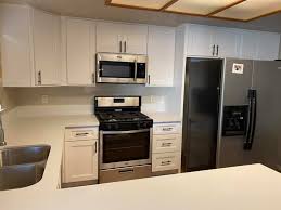The grey shaker b21fh1rs is: New Laya Shaker Cabinets Nochis Construction Services Facebook