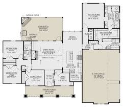 Ranch home with 2 bedrooms, 1 bathroom, an open floor plan, and a 2 car garage. House Plan 4534 00047 Craftsman Plan 2 300 Square Feet 4 Bedrooms 2 5 Bathrooms House Layout Plans Single Level House Plans House Blueprints
