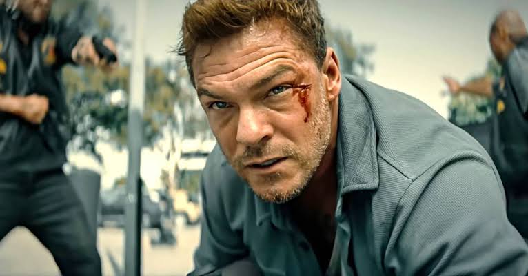 Alan Ritchson Officially Leaves 'Reacher' Behind in Just 3 Days