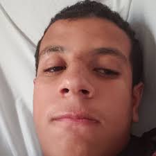 Highschool is so lit I talk to strangers and it is actuall…