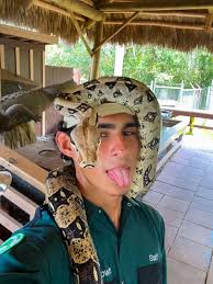 Anyone know Ricky Kendall? He wants to join our group. Feedback please