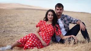 Çarşamba dizileri reytingleri de en az diziler kadar merak ediliyor. Video Gonul Dagi 3 Bolum Izle Trt1 Uzerinden Yayinlanan Gonul Dagi Yeni Bolumu Ekranlara Geldi Trt1 Com Dizi Izle Yeni Bolum Izle