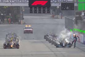 Enter the world of formula 1. Wyyxhwxecx59um