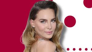 Belinda seduce hasta los monstruos y se transforma en la novia de  Frankenstein para Halloween