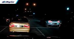 Maybe you would like to learn more about one of these? Nissan Gt R Cuba Tayang Power Depan Proton Wira Sekali Terbabas Sudah Wapcar