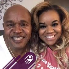 Bravo Zulu to CFAY's Senior Chief Culinary Specialist Terron Cleveland!  Senior Chief Cleveland was pinned Friday, December 19 in the Commodore  Matthew C. Perry "Jewel of the East" General Mess. 📷 MC2