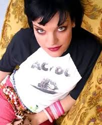 I know that I will never get your heart and because you have become  different, but I will love you forever and always have your back Dave  Moffatt Music I love your