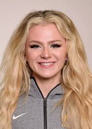 Kendra Kelley's Instagram, Twitter & Facebook