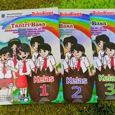 Read more kunci jawaban buku tantri basa kelas 4 berikut ini adalah kunci jawaban buku tantri basa kelas 4 yang bisa anda download secara gratis di website kami. Buku Tantri Basa Kelas 1 2 3 4 5 6 Sd Shopee Indonesia