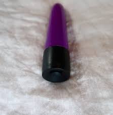 Amazon.com: Shibari Classic Bullet Vibrator, 5 Inch Adult Sex Toy for  Women, Sensual Vibrating Clitoral G-Spot Prostate Massager Made of Smooth  ABS ...