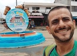 Por fin llegué. Otunbá representando en Puerto.