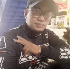 My Fenix ​​8 amoled has very low brightness even though it is set to  maximum. Any solution?