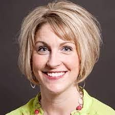 Kristina Saunders's Instagram, Twitter & Facebook