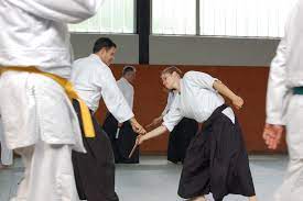Aikido comes from the same martial lineage as judo and jujitsu. Aikido In Dortmund Aikido Hbg E V