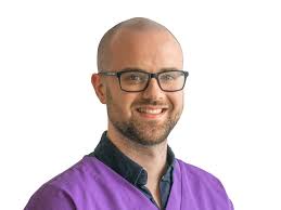 Huge congratulations to Staff Clinician in Small Animal Surgery, Tom  Hernon, who has recently passed his ECVS surgery exams to become a  Diplomate of the European College of Veterinary Surgeons. This is