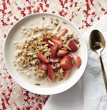 14 Instagram Worthy Breakfasts That Taste As Good As They Look In 2020 Healthy Oatmeal Recipes Breakfast Brunch Recipes Easy Oatmeal Recipes