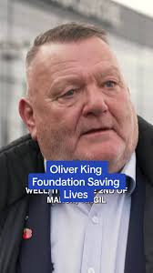 Mark King shares heart-wrenching story with Virgil Van Dijk