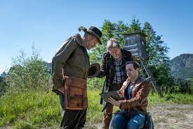 When crooked real estate broker holzer is. Die Toten Von Salzburg Wolf Im Schafspelz Tv Movie Series 2018 2019 Crew United