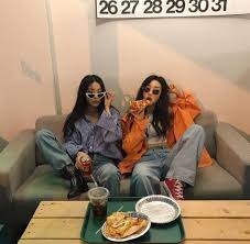  Pin De Carissa Em Friends Fotografia De Amizade Ideias Para Ensaio Fotografico Casais Lesbicos Fofos