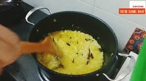 Entdecke rezepte, einrichtungsideen, stilinterpretationen und andere ideen zum ausprobieren. Nasi Minyak Tanpa Susu Cair Iffah S Style Cepat Dan Mudah Youtube