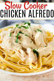 Chicken alfredo pasta was my favorite fancy restaurant order as a kid — luxe sauce clinging to fettuccine topped with crispy chicken. Easy Crock Pot Chicken Alfredo Slow Cooker Chicken Alfredo Recipe