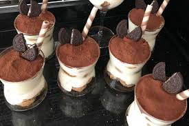 Sik Sunumuyla Kupta Tiramisu Tarifi Yemek Tarifleri Tatli Yemek