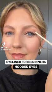 Jeanette Frost's Instagram, Twitter & Facebook