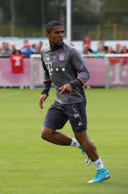Earlier this week, the pair had their fans in hysterics with some classic social media tomfoolery. Douglas Costa Wikipedia