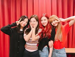 Lalisa manoban /pranpriya manoban (thai: 180626 Blackpink At Sbs Power Time Radio