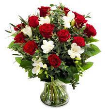 Fresh flowers and gift baskets delivered in canada by our canadian florists. Flower Delivery Italy Euroflorist International Flower Service