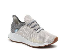 New Balance Fresh Foam Roav Running Shoe Women S In 2020 Womens Running Shoes Womens Athletic Shoes Womens Shoes Sneakers