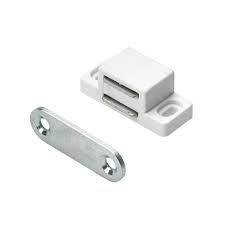 About 33% of these are door catches & door closers. Everbilt 4 4 Lbs Magnetic Catch White 1 Pack 9235997 The Home Depot