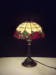 Tiffany Style Stained Glass Look Plastic Shade With Roses Electric Table Lamp Table Lamp Vintage Table Lamp Lamp