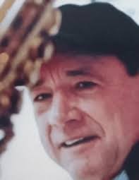 Robert Fanelli's Instagram, Twitter & Facebook