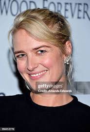 Kate Gregg arrives at the 1st Annual UNICEF Masquerade Ball at The... News  Photo