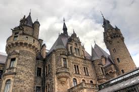 Znalezione obrazy dla zapytania moszna