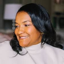 Aisha Holly (@aishaholly) • Instagram photos and videos