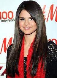 Long layered haircut with long bangs. 50 Straight Layered Hairstyles That Are Trending Worldwide