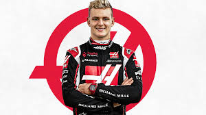 Michael is a 7 times f1 world champion and most recently raced for the mercedes gp petronas. D2hhyjrwn5xerm