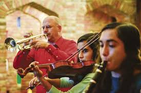 Photos: Keeping Christmas