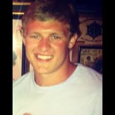 Carson Wheat's Instagram, Twitter & Facebook