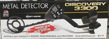 Mucha gente piensa que los detectores de metales son algo de libros de aventuras o casos policiales dependiendo del tipo de detector de metales comprado, puede ajustar los ajustes preestablecidos y los filtros con más o menos precisión. Costco Metal Detector Discovery 3300 Bounty Hunter First Texas Bounty Hunter Fisher Teknetics Detectorprospector Com