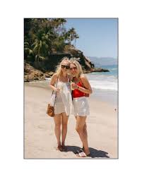 IT'S FINALLY HERE! ✨ Sydney Tapp Photography is LIVE! About gosh darn time,  am I right!? This little biz has been my baby these last few months, and I  just could not