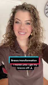 Watch me get my braces off after 1,5 years! 😊😃 #braces #bracestransition  #countdown #fyp #timelapse