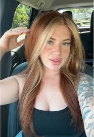 Danielle Groh's Instagram, Twitter & Facebook