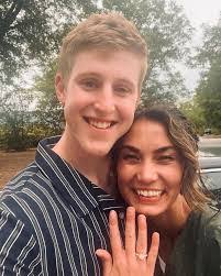 Robin Colwell's Instagram, Twitter & Facebook