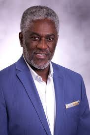 Robert Mayberry's Instagram, Twitter & Facebook