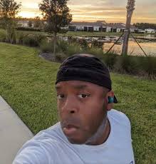 How about a come to your home gym! Gotta love the entrepreneurship of this  guy. A PT in Turkey!