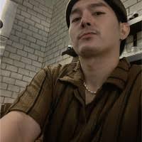 30+ perfiles de «Seno»